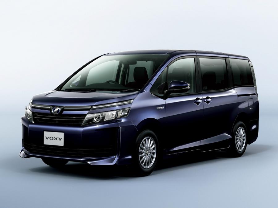 Toyota Voxy X Hybrid '2014